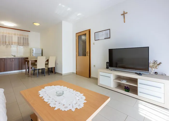 Apartament Family House With Swimming Pool *