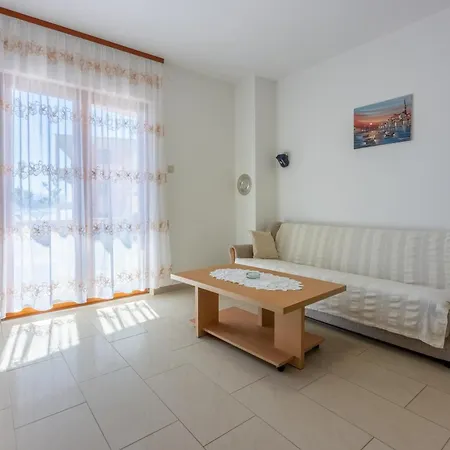 Family House With Swimming Pool